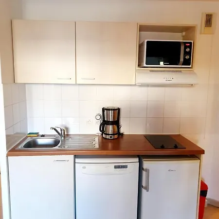 Appart Classe 3 Etoiles T2 Cabine 1-6 Pers Avec Piscine - Parking