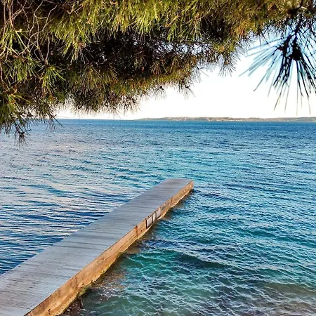 Appart Classe 3 Etoiles T2 Cabine 1-6 Pers Avec Piscine - Parking * Roquebrune-sur-Argens