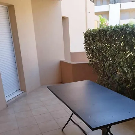 Appart Classe 3 Etoiles T2 Cabine 1-6 Pers Avec Piscine - Parking