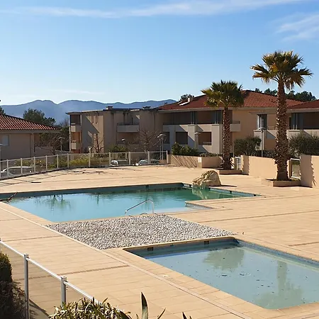 Appart Classe 3 Etoiles T2 Cabine 1-6 Pers Avec Piscine - Parking * Roquebrune-sur-Argens